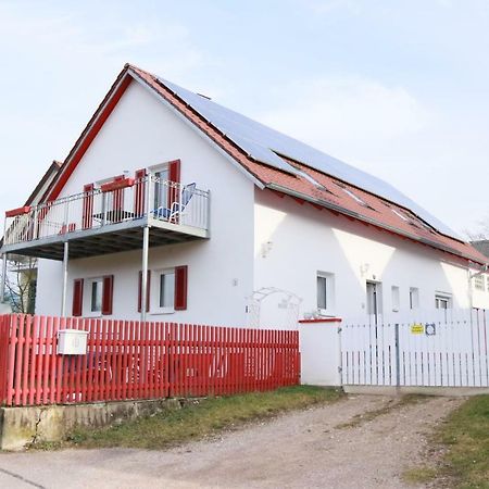 La Toskana Apartment Ihr Rueckzugsort Am Regen Zeitlarn Экстерьер фото